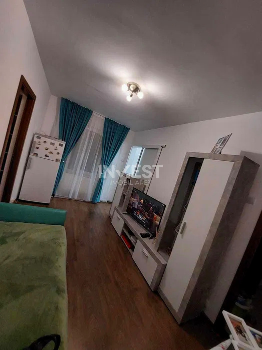 Apartament cu 2 camere-Zona Tatarasi - 2