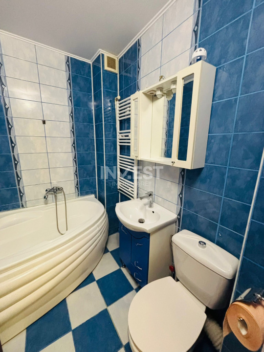 INCHIRIERE-APARTAMENT 3 CAMERE-VALEA LUPULUI - 9