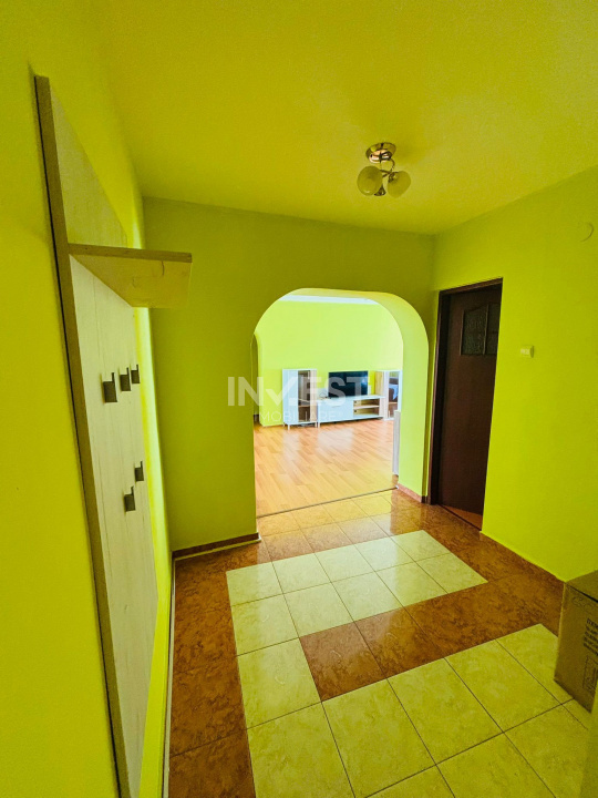 INCHIRIERE-APARTAMENT 3 CAMERE-VALEA LUPULUI - 6