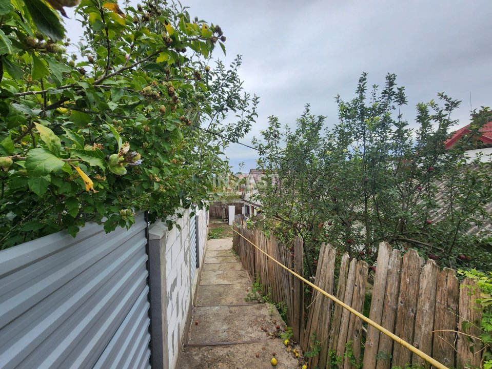 CASA CU 3 CAMERE , STRADA VECHE-NICOLINA , POSIBILITATE SCHIMB CU APARTAMENT - 2