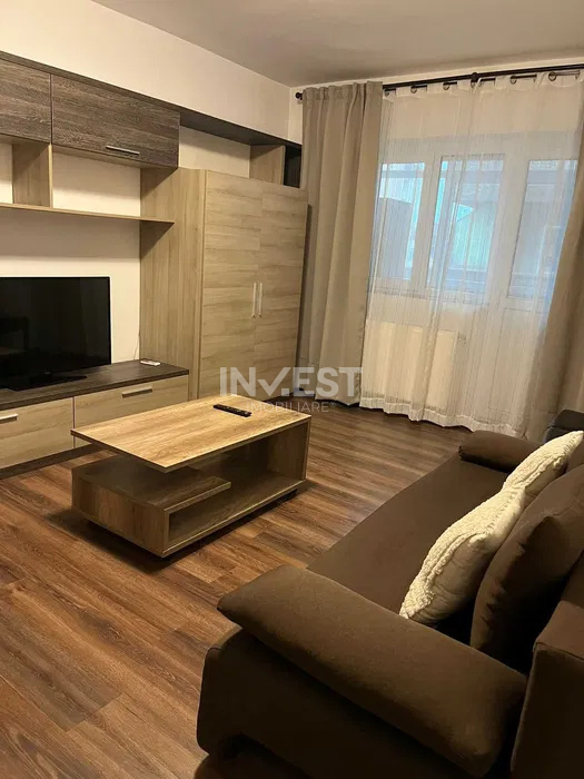 CENTRU CIVIC- apartament cu 2cam, etajul 1 - 2