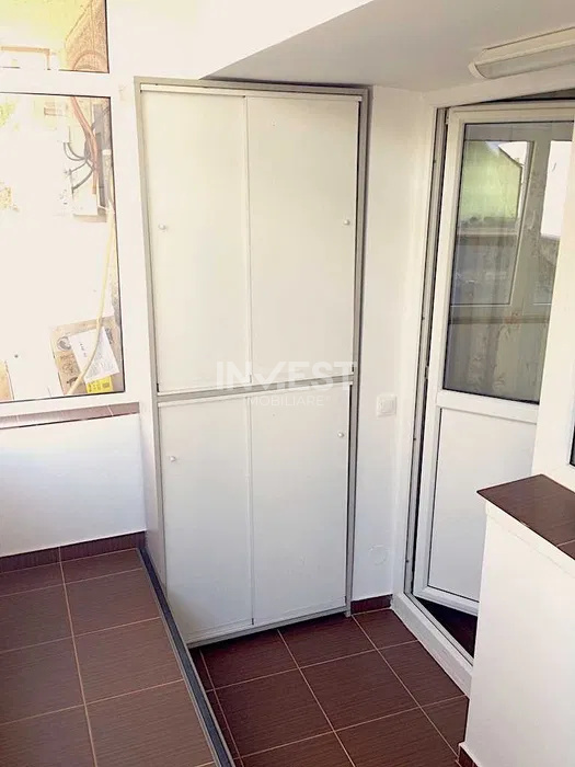 CENTRU CIVIC- apartament cu 2cam, etajul 1 - 8