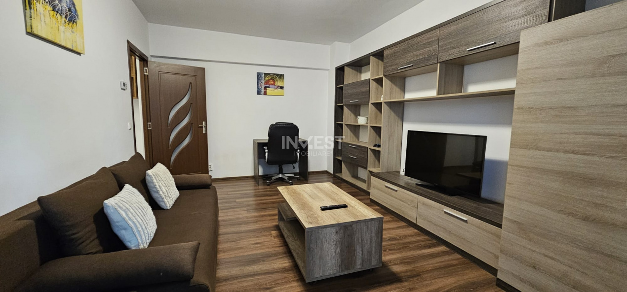 CENTRU CIVIC- apartament cu 2cam, etajul 1 - 11