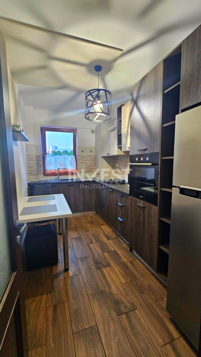 INCHIRIERE-APARTAMENT 2 CAMERE-PALAS - 6