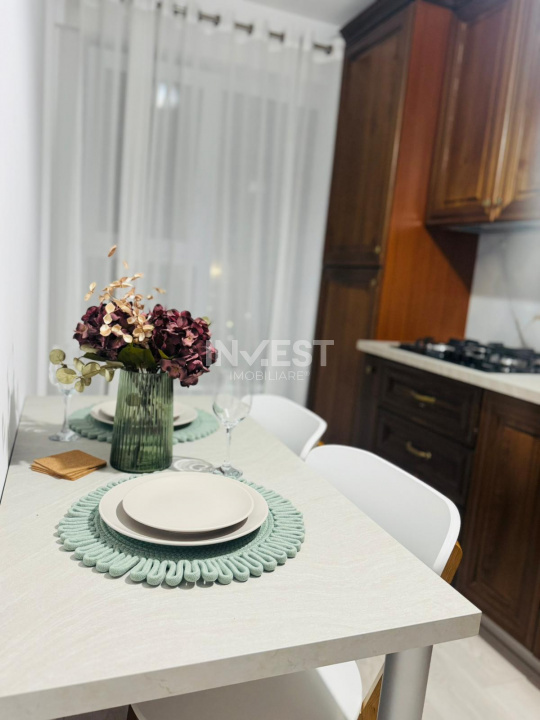 1 CAMERA 350 EURO POPAS PACURARI BLOC NOU - 4