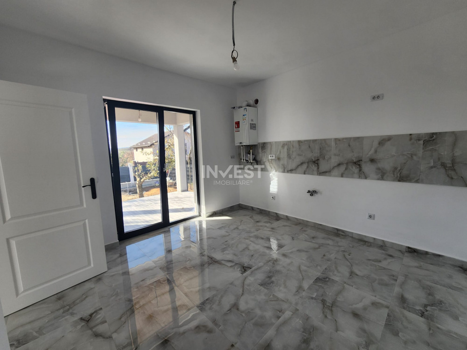CASA INDIVIDUALA, 3 CAMERE, 550 MP TEREN, CIURBESTI - 12