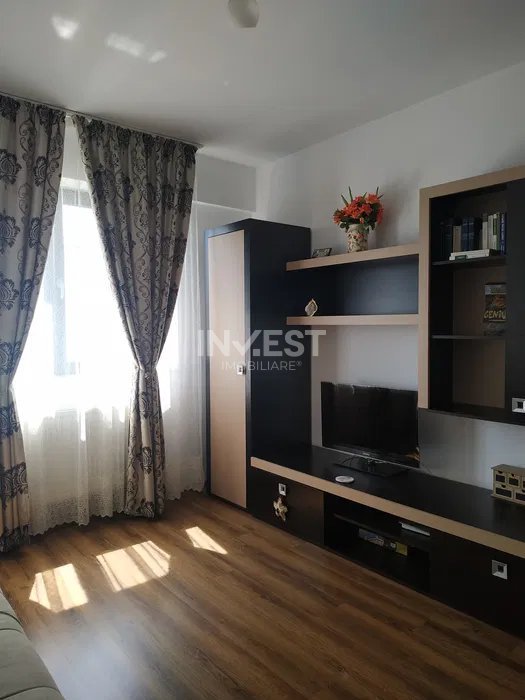 Apartament 2 cam. decomandat, et. 2, Str. Principala, CUG - 2