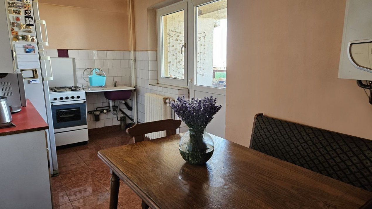  Apartament de vanzare, 3 camere si 2 bai, zona Gara , Iasi - 6