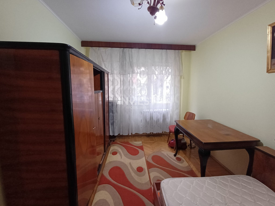 Apartament 3 camere- etaj intermediar- Tatarasi - 11