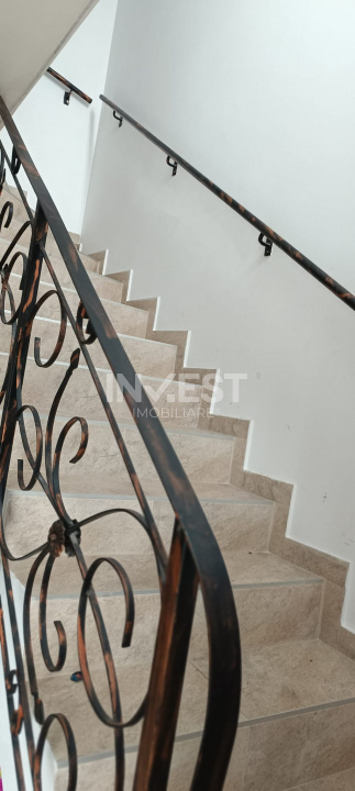 CASA CU 3 CAMERE, 2 bai  , VALEA LUPULUI-MALL MOLDOVA - 10