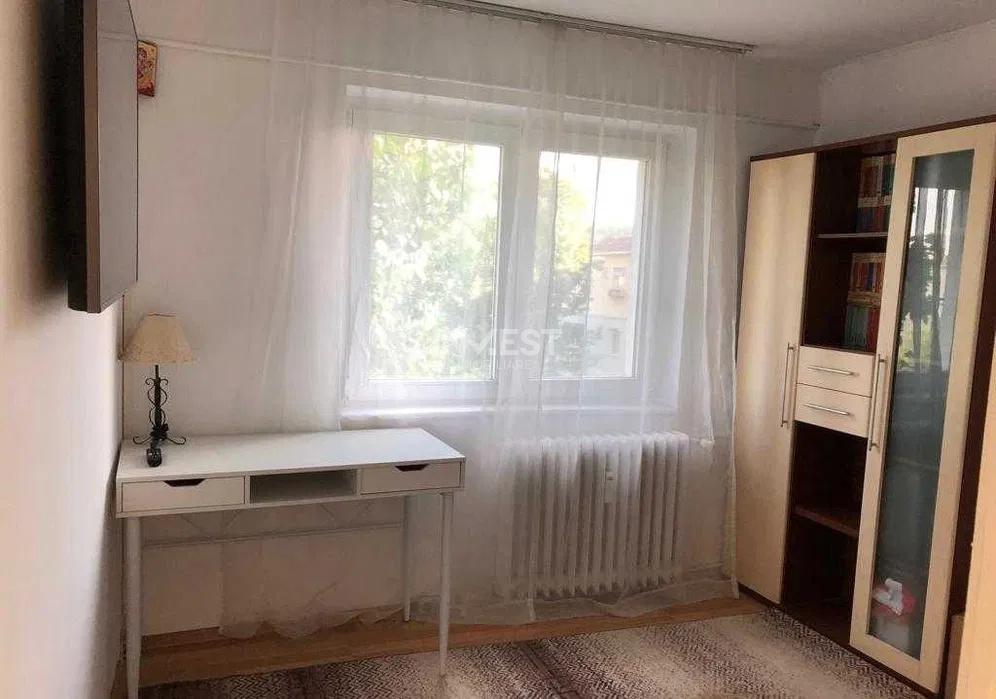 APARTAMENT 3 CAMERE-ROND ZIMBRU-55 MP - 2