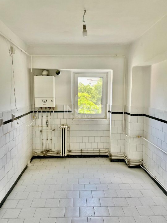 APARTAMENT-4 CAMERE-DECOMANDAT-GALATA - 1