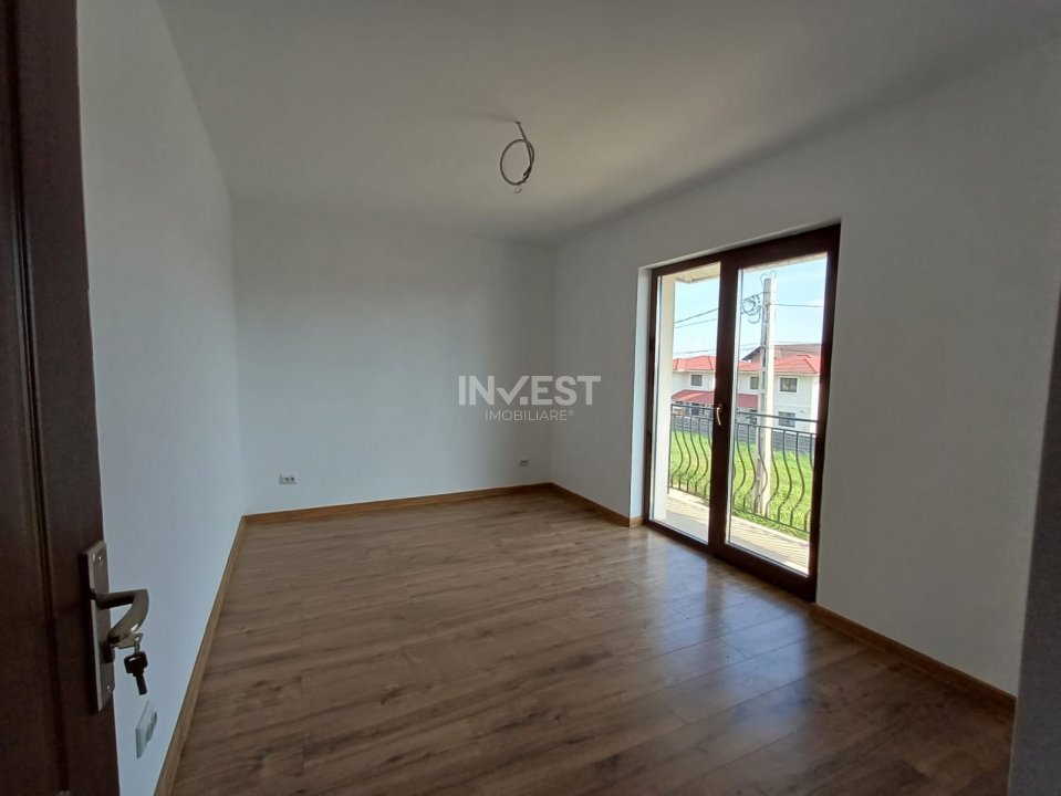 CASA INDIVIDUALA, 4 CAMERE, 2 BAI, COMISION 0% - 10