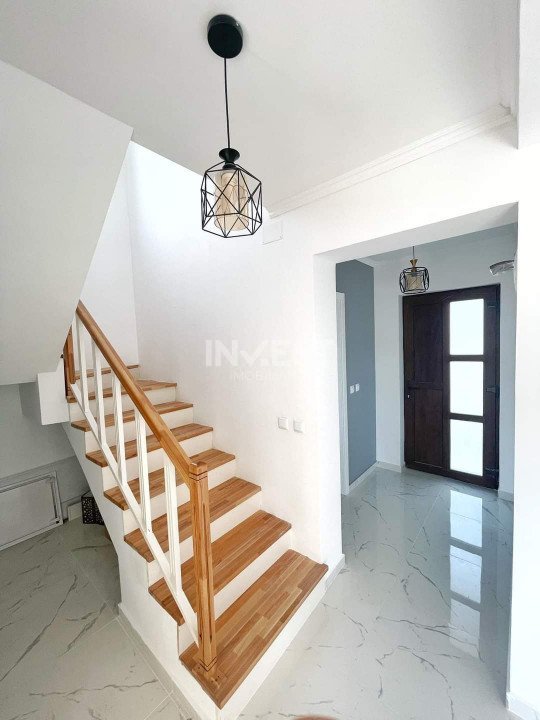 CASA INDIVIDUALA, 4 CAMERE, 2 BAI, COMISION 0% - 15