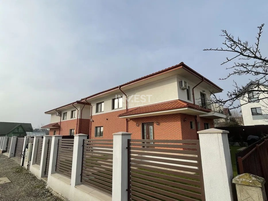 Casa premium cu 4 camere, 2 bai, beci 20 mp, NICOLINA, strada Strugurilor - 2