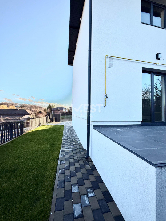 Casă finalizată cu 117mp utili în zona Bucium - 12