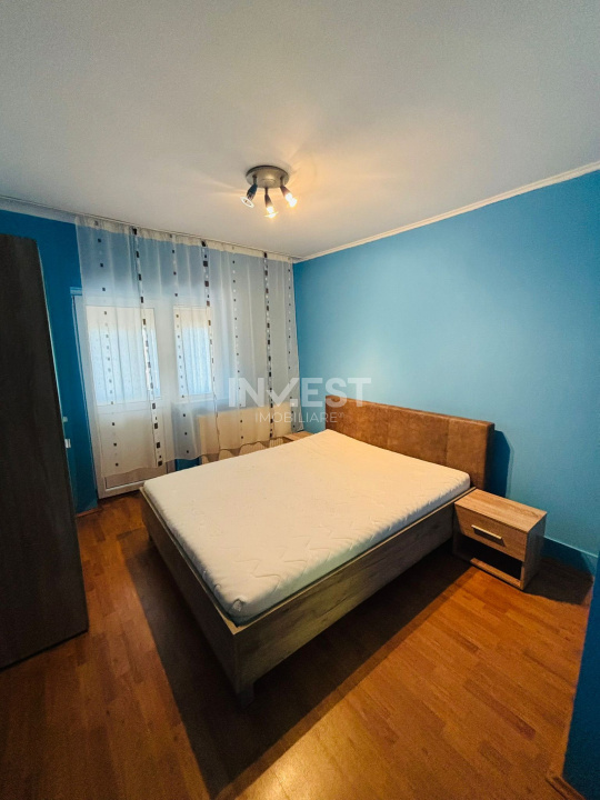 DE VANZARE-APARTAMENT 3 CAMERE-VALEA LUPULUI - 1