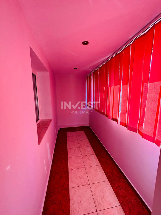 DE VANZARE-APARTAMENT 3 CAMERE-VALEA LUPULUI - 11