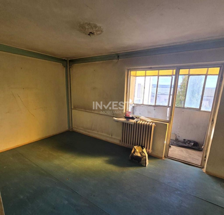 DE VANZARE-APARTAMENT 2 CAMERE-DECOMANDAT-MIRCEA CEL BATRAN - 2