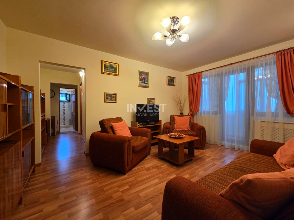 DE VANZARE-APARTAMENT 3 CAMERE-ALEXANDRU CEL BUN - 1