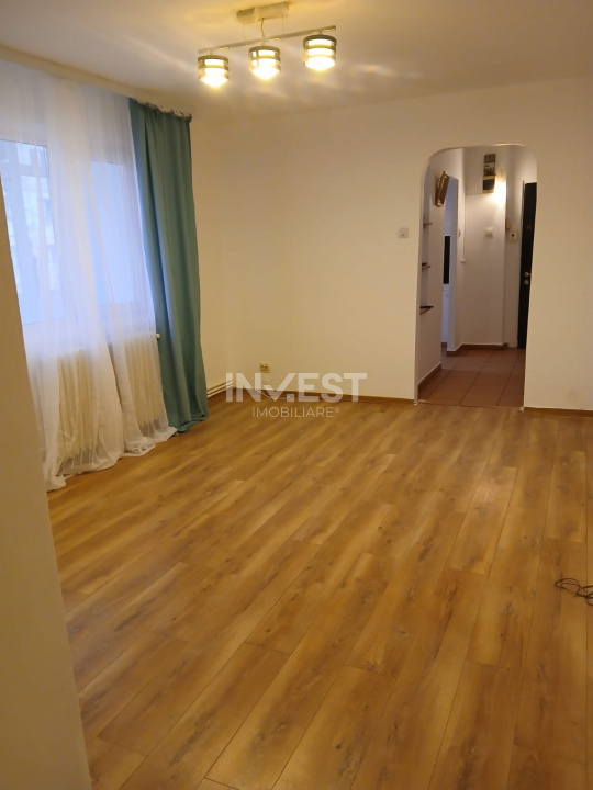 Apartament 3 camere-Etaj intermediar-Tatarasi-Liceul Alexandru Ioan Cuza - 1