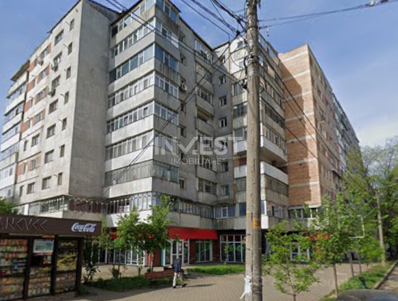 DE VANZARE-APARTAMENT 3 CAMERE-DACIA  - 1