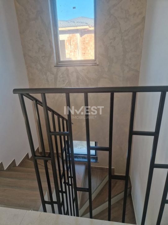 CASA 4 CAMERE, 2 BAI, 440 MP TEREN, MIROSLAVA - 9