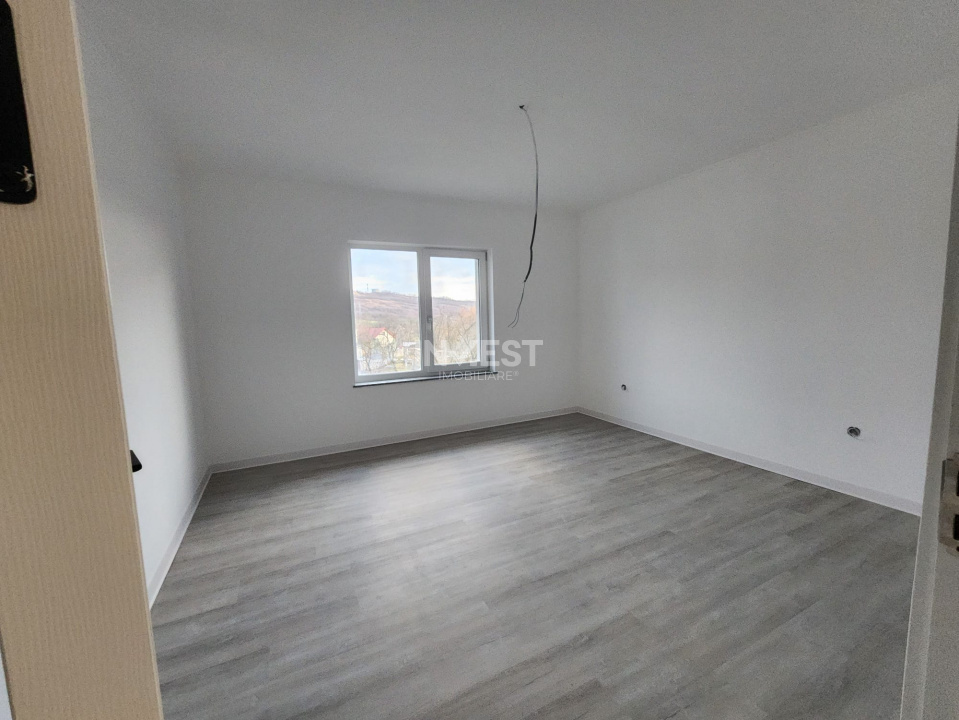 CASA INDIVIDUALA, 4 CAMERE, 2 BAI, 115 MP UTILI, MIROSLAVA - 5