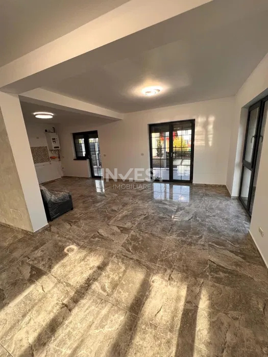 CASA PREMIUM INDIVIDUALA, 4 CAMERE, 2 BAI, BECI 20MP , PLATOU GALATA - 12