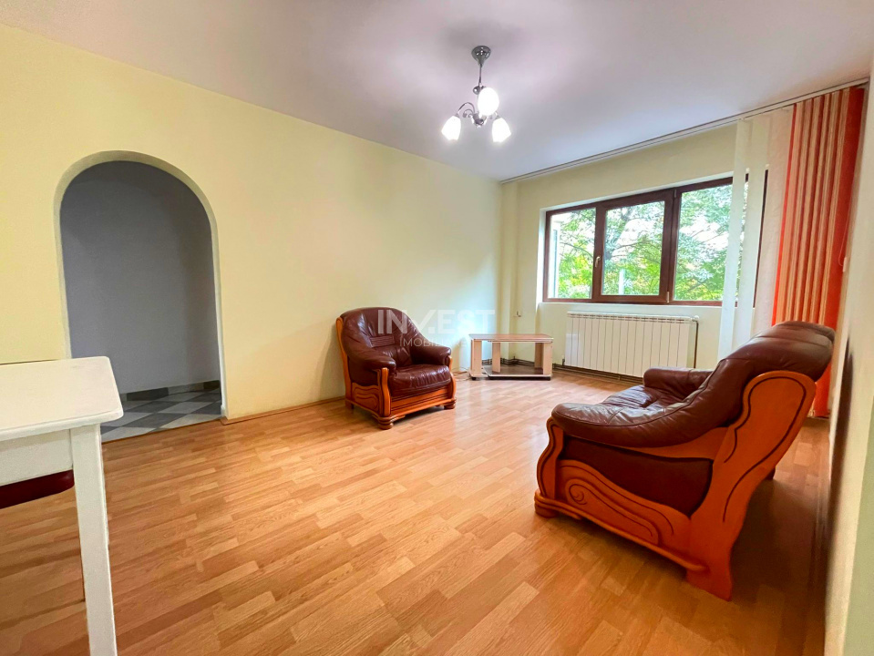 Apartament 3 camere-Podu Ros-Palas Mall-etaj 1 - 2