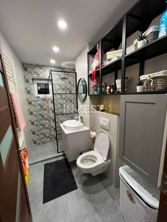 Apartament 2 camere-renovat-Podu Ros-etaj 2-bloc fara risc - 4