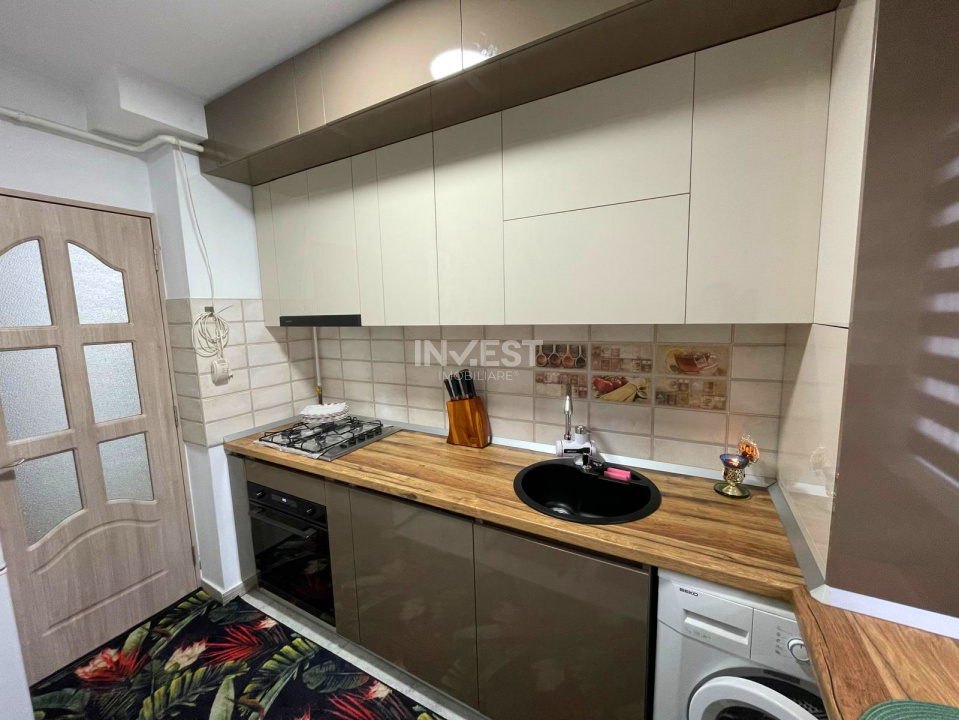 Apartament 2 camere-renovat-Podu Ros-etaj 2-bloc fara risc - 5