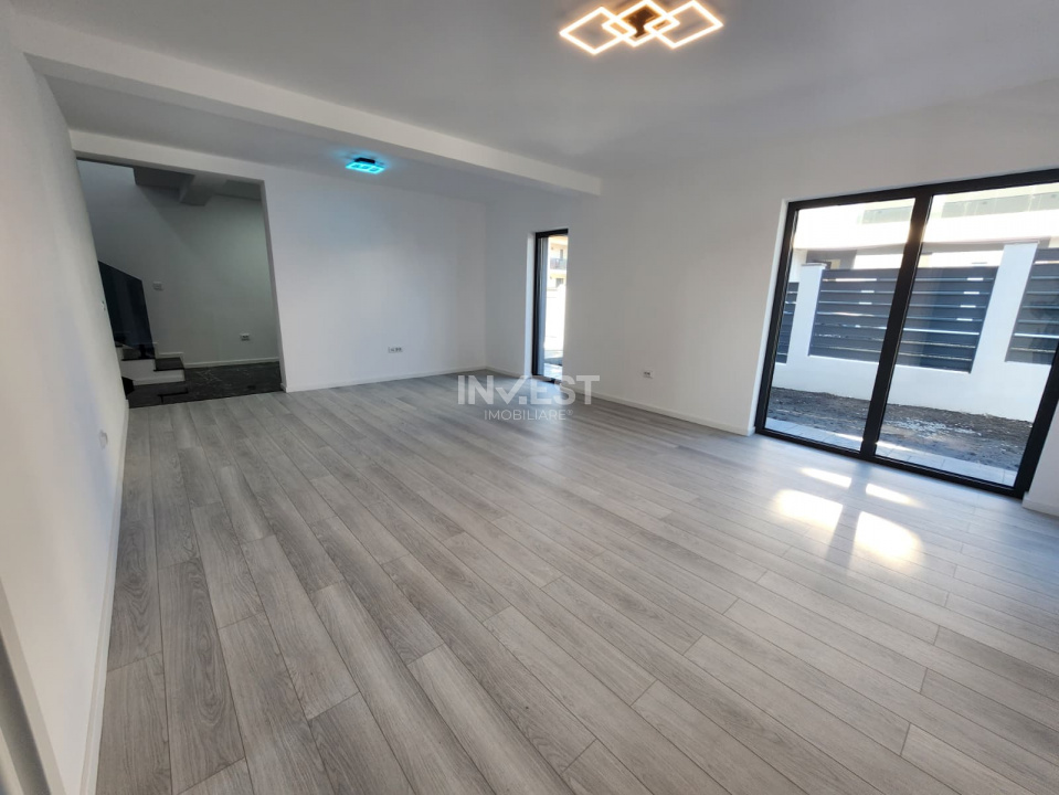 CASA PREMIUM, 4 CAMERE, 2 BAI, 132 MP UTILI , MIROSLAVA - 25