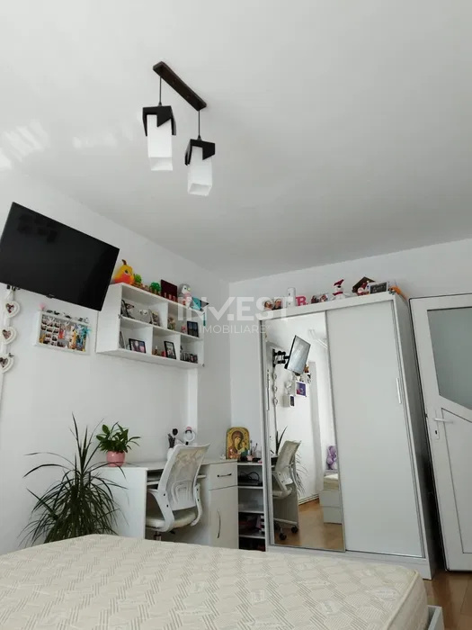 Apartament de vanzare, 3 camere, zona Pacurari- Scoala Elena Cuza, Iasi - 3