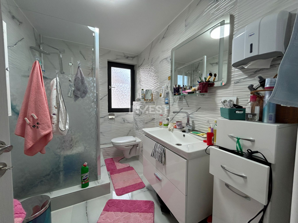 CASA 4 CAMERE , 2 BAI , CONSTRUCTIE PREMIUM  - 14