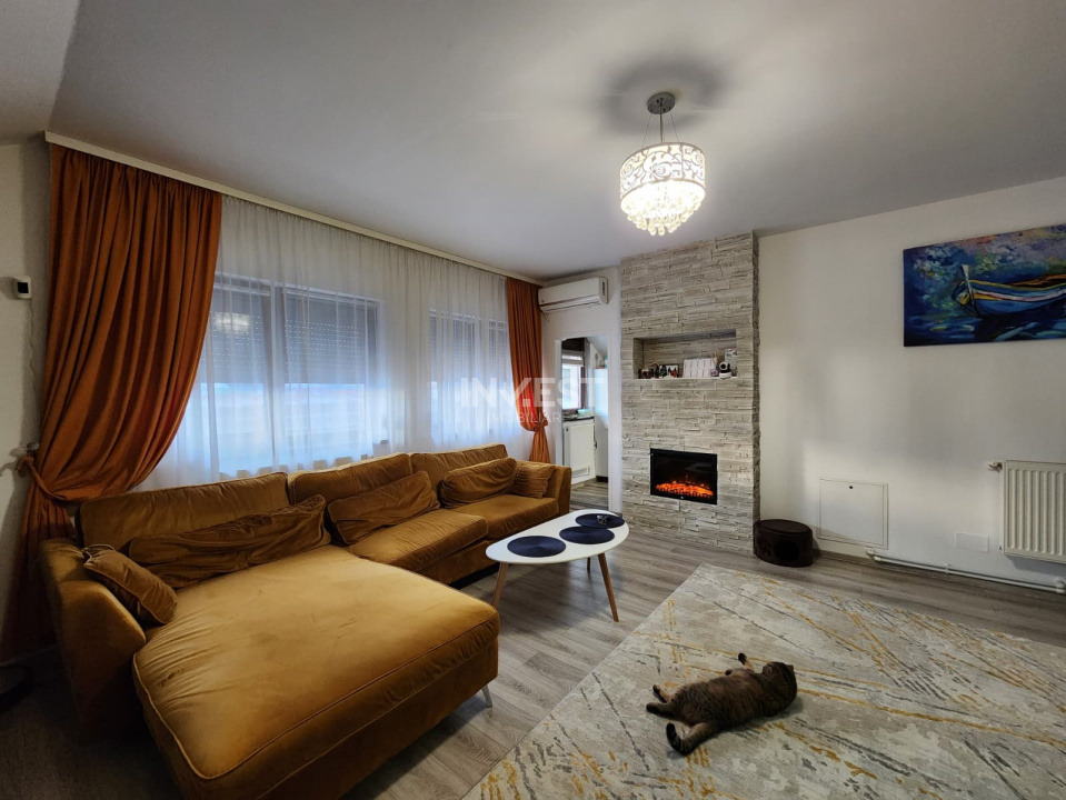 APARTAMENT CU 4 CAMERE, ZONA CAPAT CUG-VISOIANU - 1