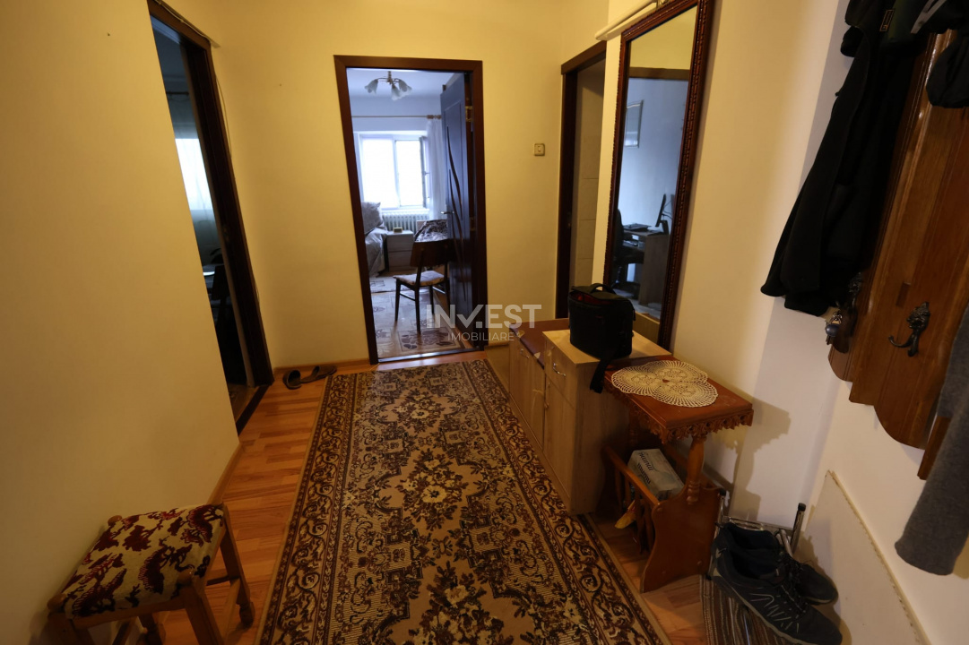 Apartament de vanzare, 4 camere, decomandat, zona Pacurari-Pizza Smile, Iasi  - 3