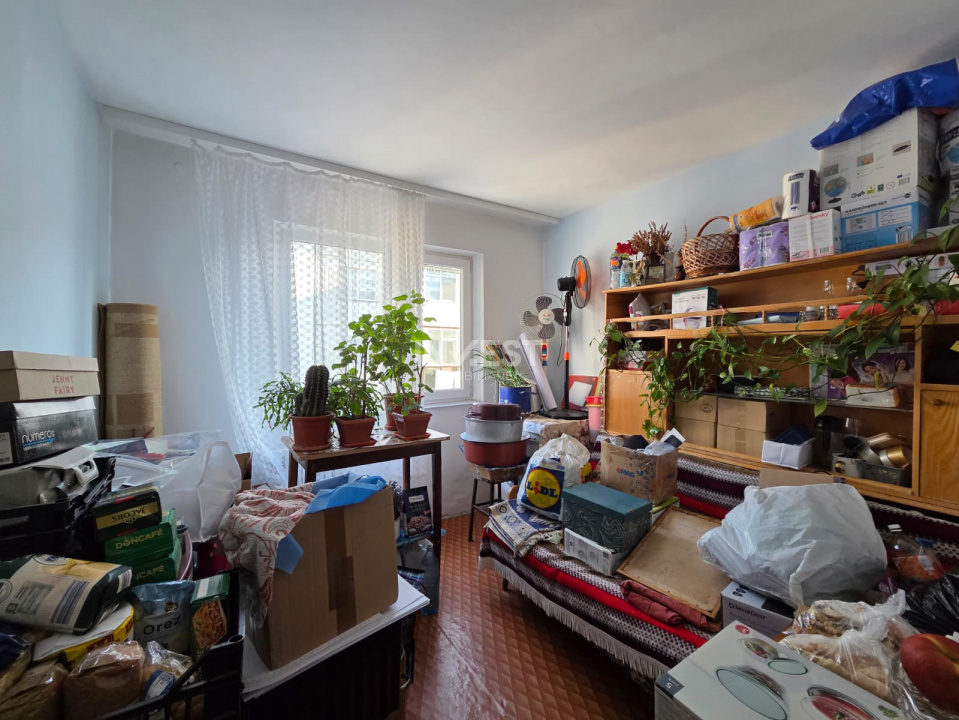 DE VANZARE-APARTAMENT 3 CAMERE-DACIA - 5