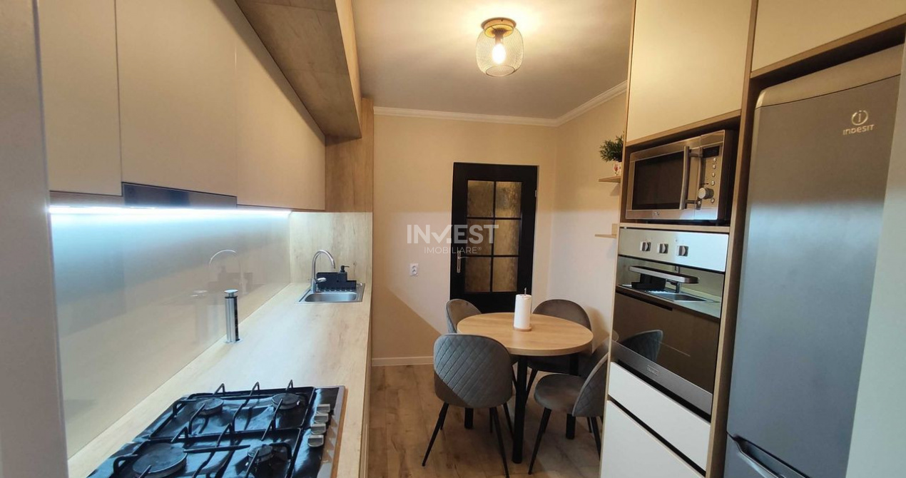 DE VANZARE-APARTAMENT 3 CAMERE-DACIA - 1