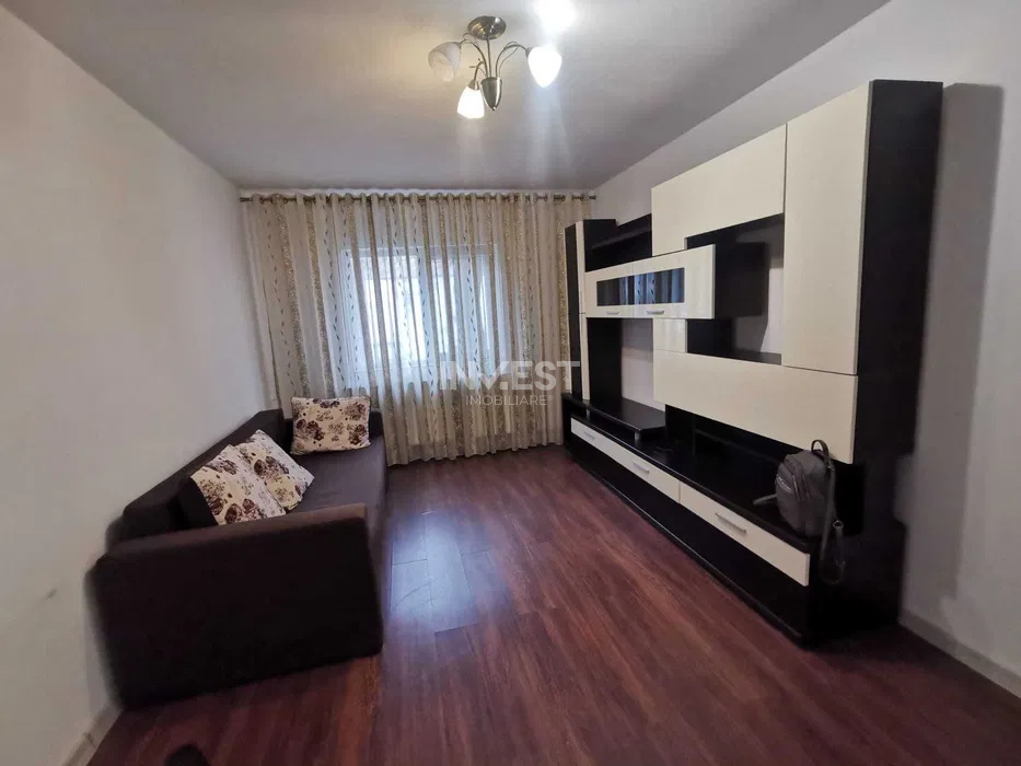 DE VANZARE-APARTAMENT 2 CAMERE-DECOMANDAT